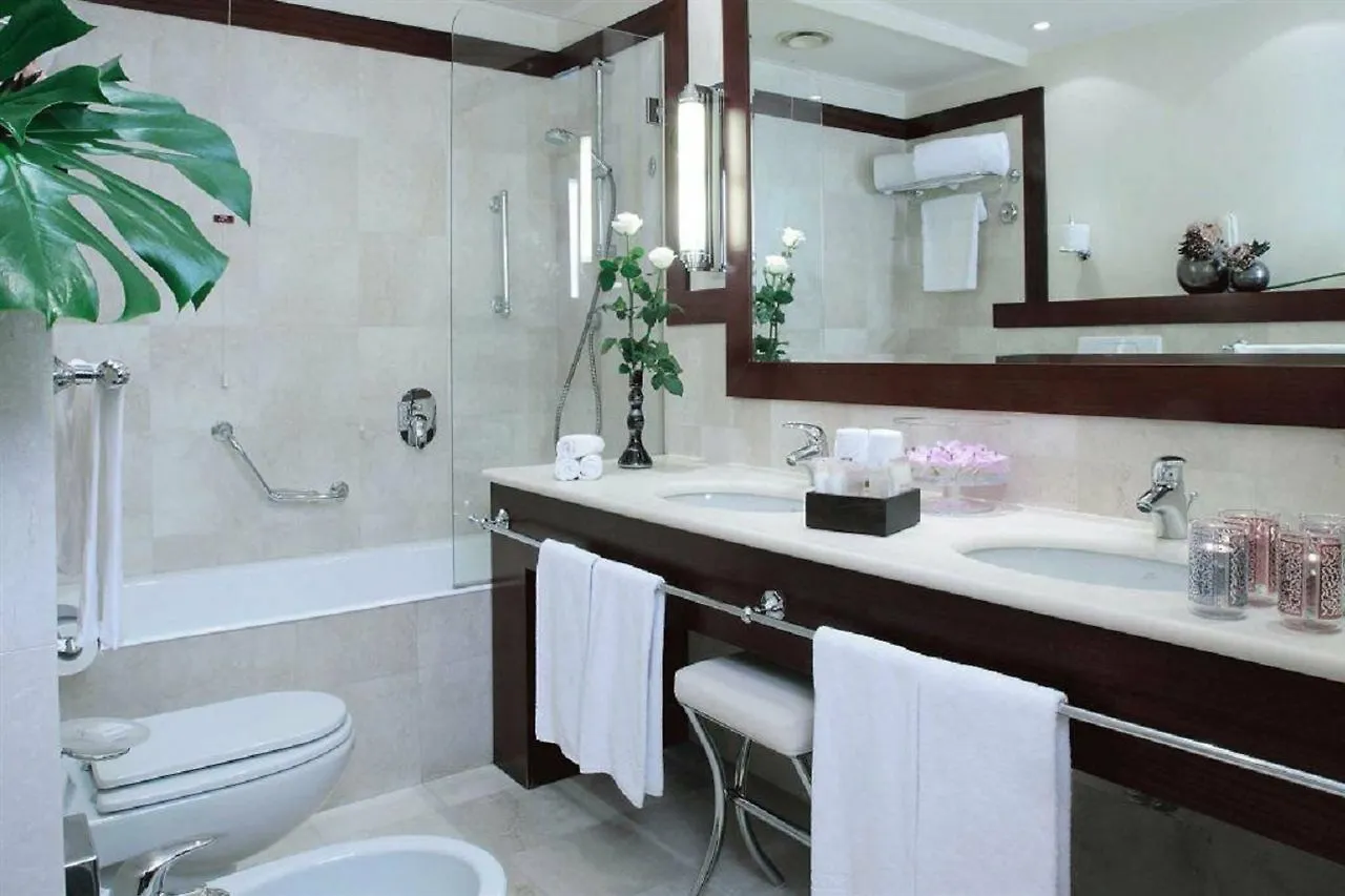 **** Ξενοδοχείο Starhotels Excelsior Μπολόνια Ιταλία