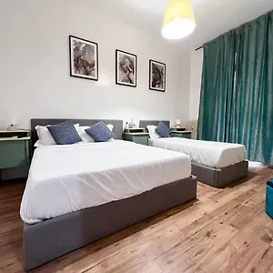 https://the-place-in-rome.it-romehotels.com