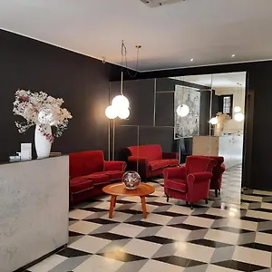 https://navona-theatre-hotel.it-romehotels.com