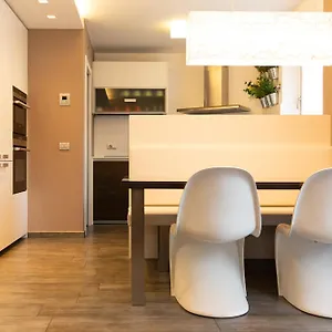 https://holiday-house-livigno.it-lombardy.com
