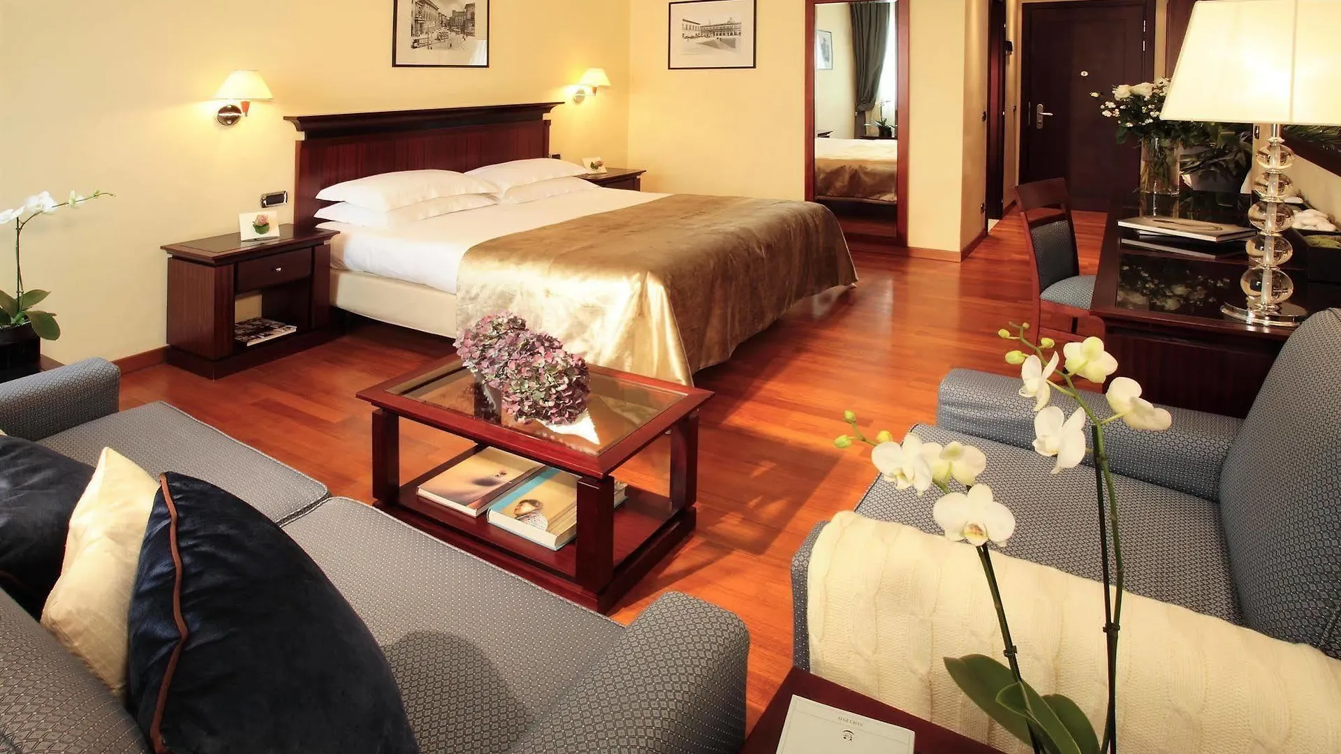 Starhotels Excelsior Bologna 4*,