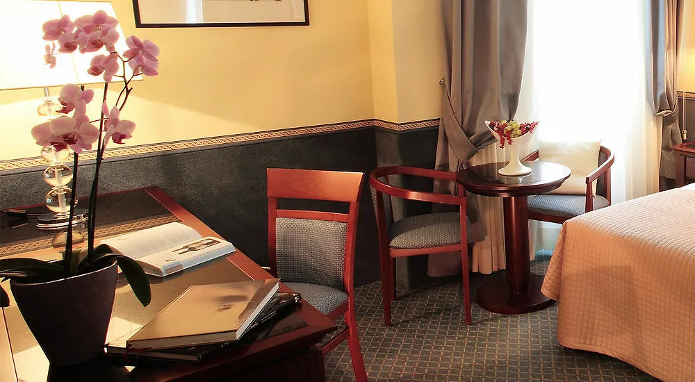 Starhotels Excelsior Bologna Italia